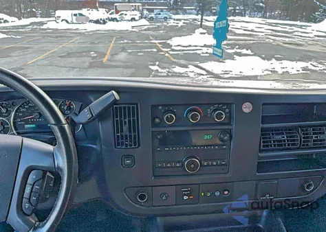 2021 Chevrolet Express G2500 from USA, damaged, VIN 1GCWGAFP3M1223200